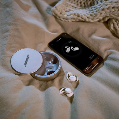 Recensione Bose Sleepbuds, auricolari per dormire meglio ma a caro prezzo