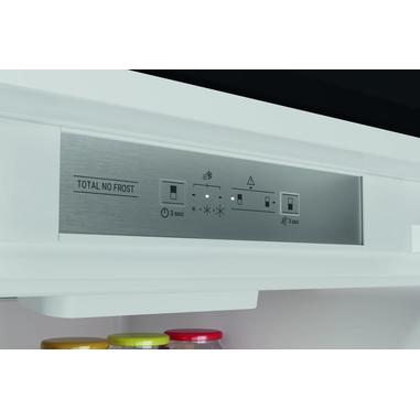 Hotpoint HAC18 T311 frigorifero con congelatore Da incasso 250 L F Bianco |  Frigoriferi da incasso in offerta su Unieuro