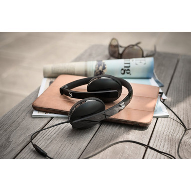 Sennheiser HD 2.30 i Cuffia Padiglione auricolare Nero | Cuffie in offerta  su Unieuro